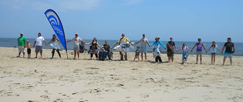 t1200-5.17 Hands Across Sand 1
